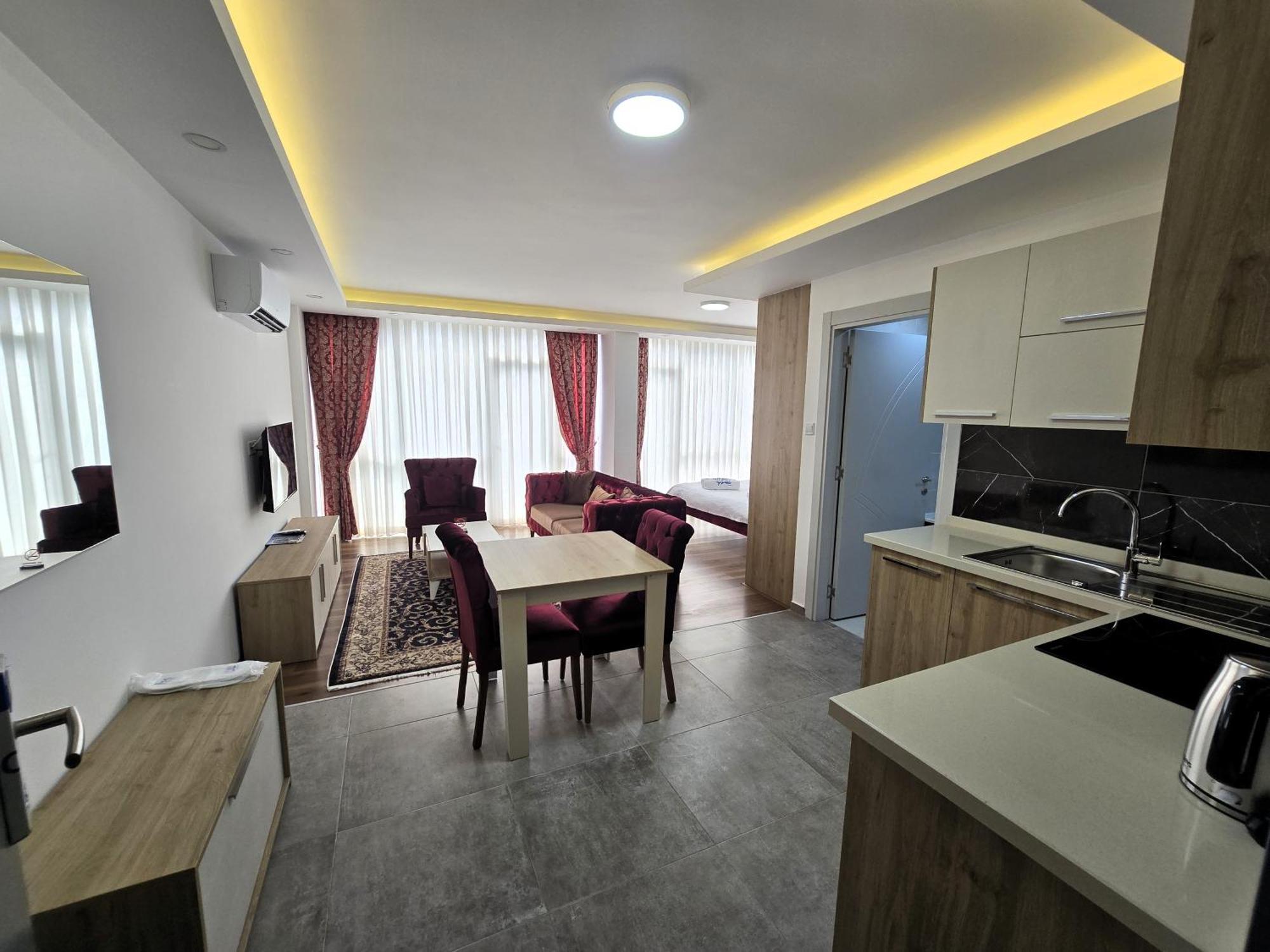 Nurel Shark Residence Kyrenia  Extérieur photo