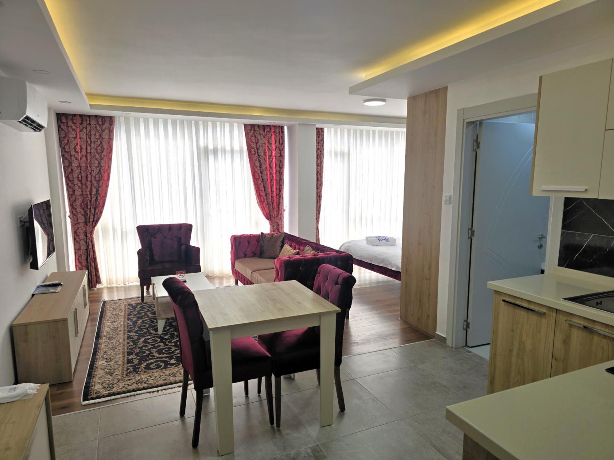Nurel Shark Residence Kyrenia  Extérieur photo