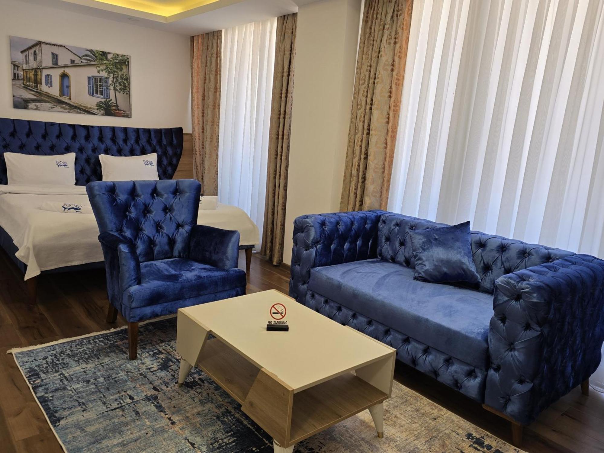 Nurel Shark Residence Kyrenia  Extérieur photo