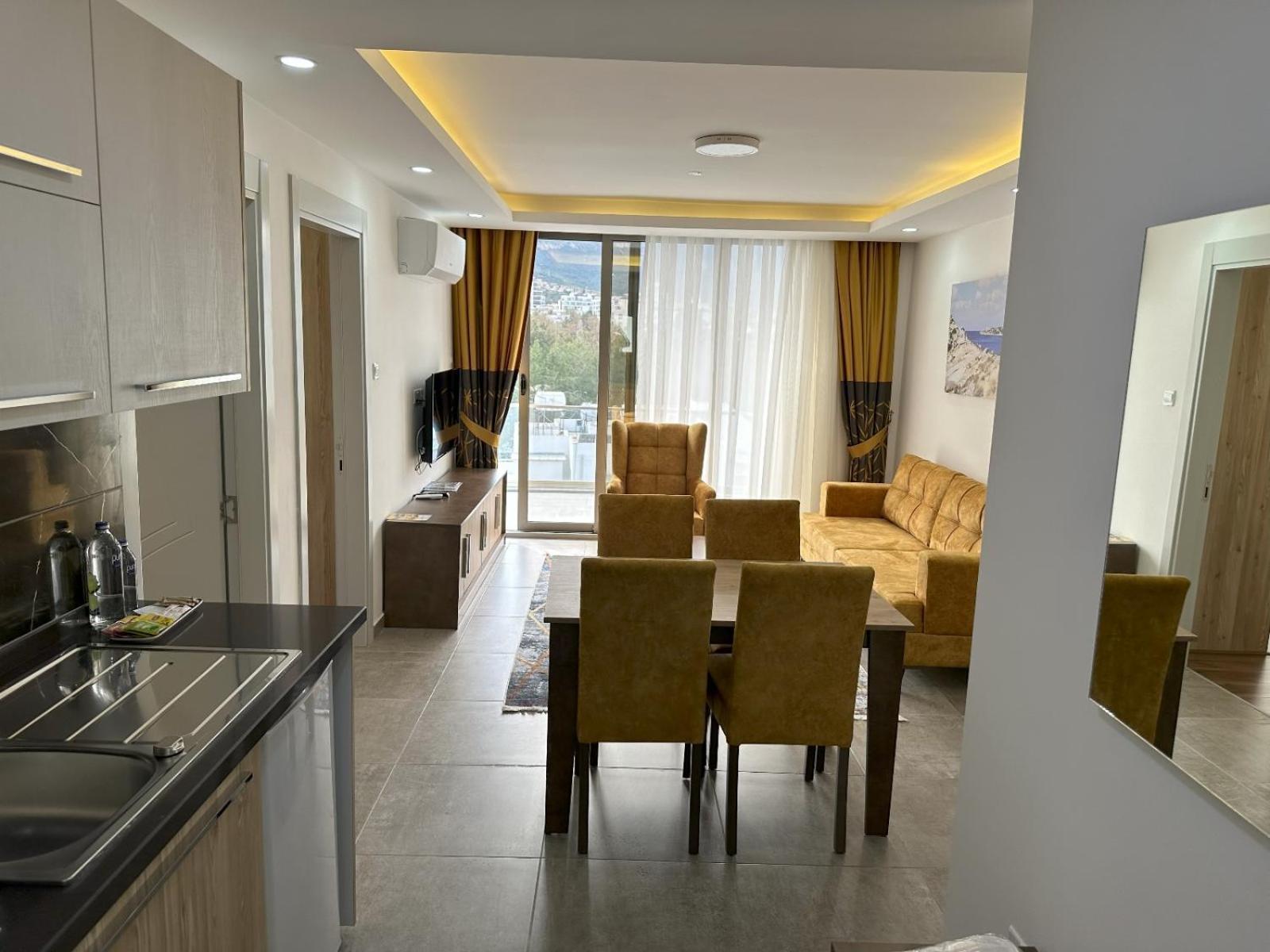 Nurel Shark Residence Kyrenia  Extérieur photo