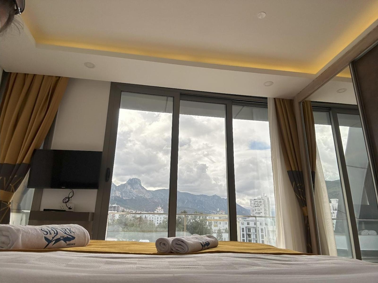 Nurel Shark Residence Kyrenia  Extérieur photo