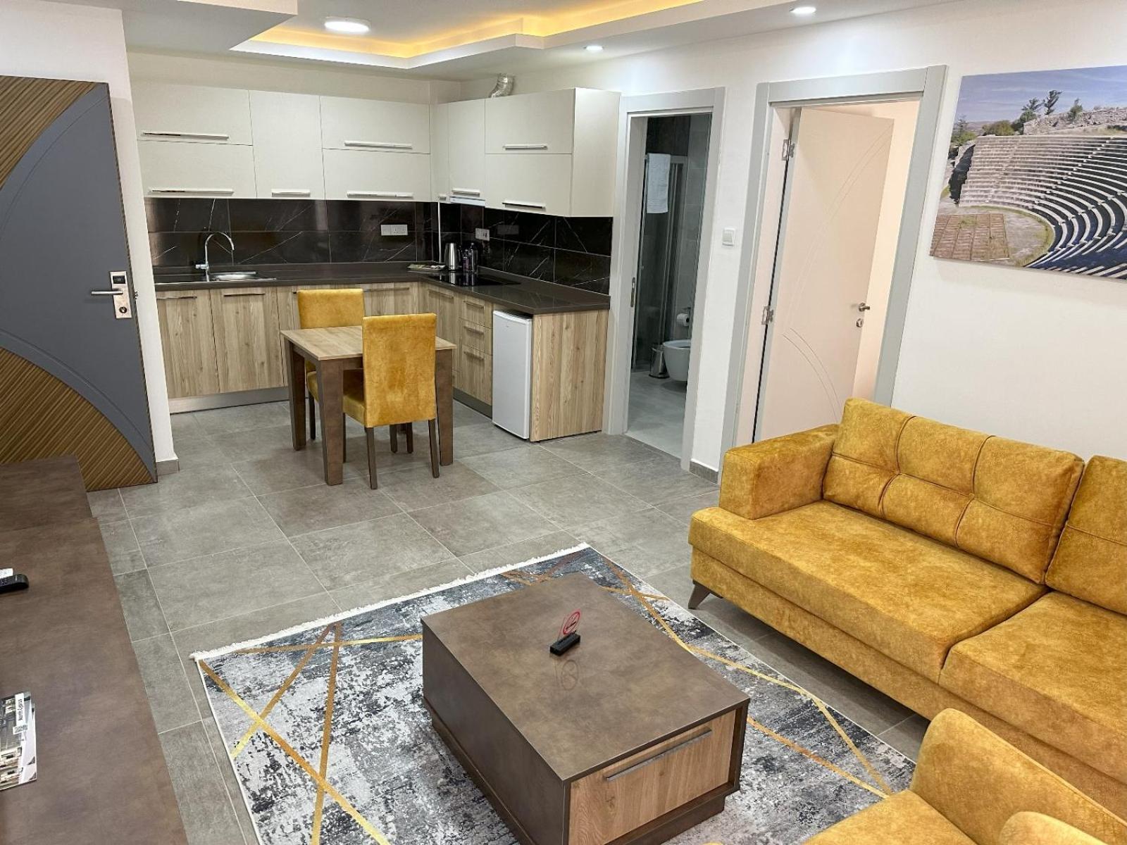 Nurel Shark Residence Kyrenia  Extérieur photo