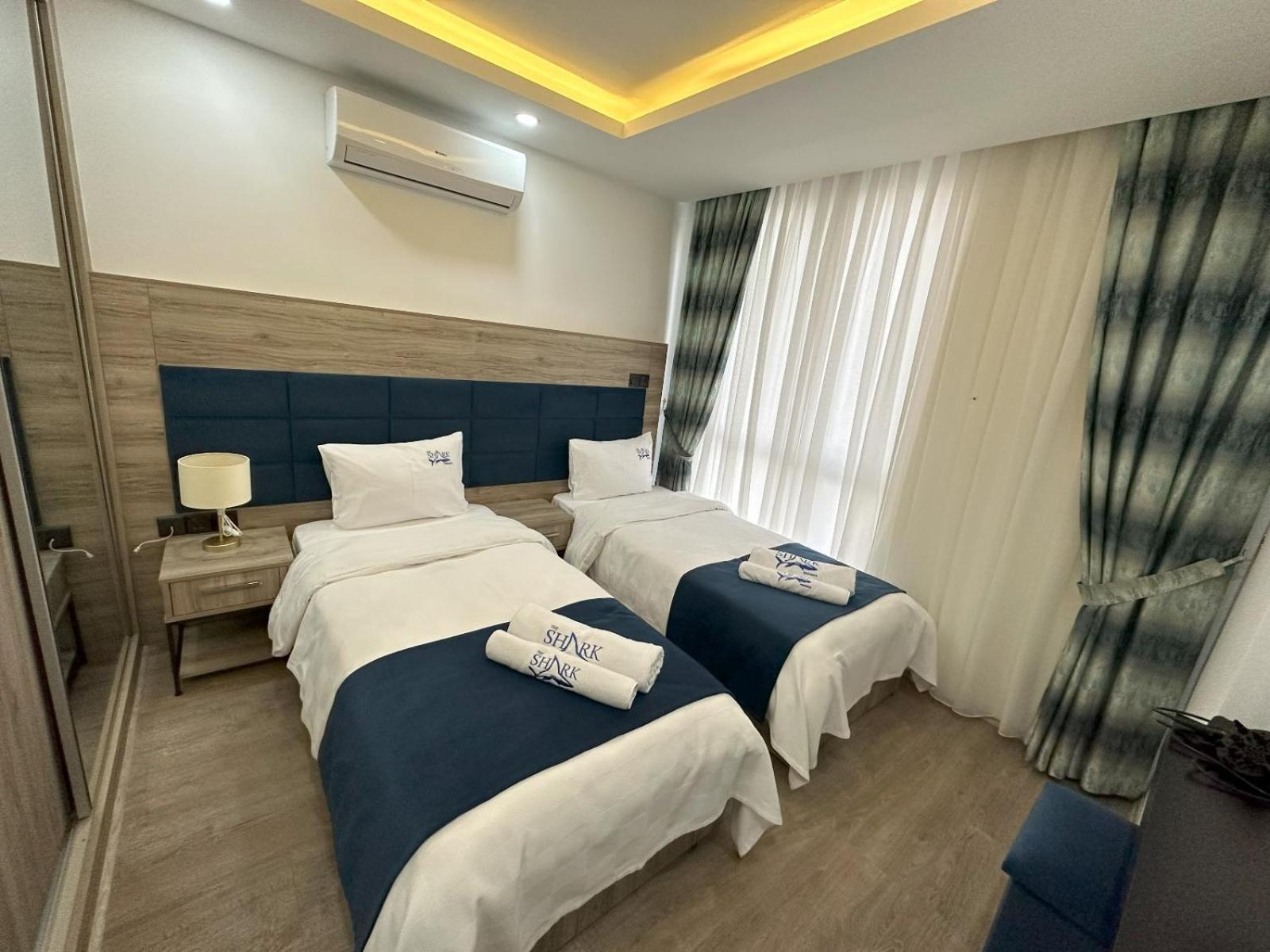 Nurel Shark Residence Kyrenia  Extérieur photo